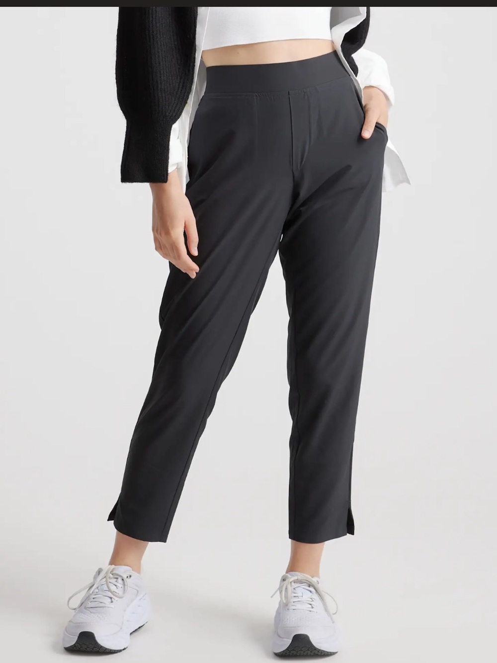 Quince Performance Tech Ankle  Pants in Black
